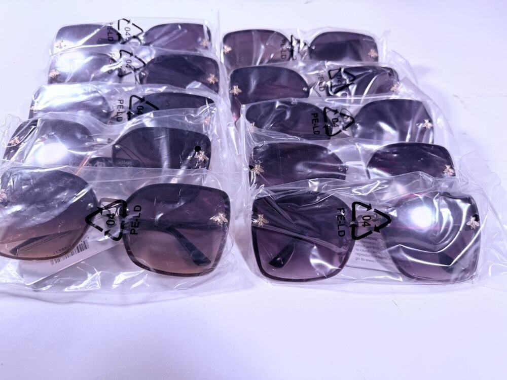 Bulk Lot of Fashion Sunglasses — 10 Pairs — New with Tags